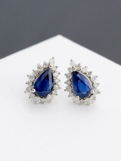 Neptune Tear Drop Round Earring