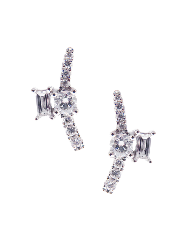 Leo Baguette Arc Diamond Ear Crawlers