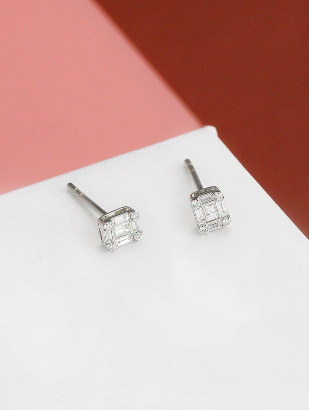 Mai Mini Baguette Diamond Stud Earrings