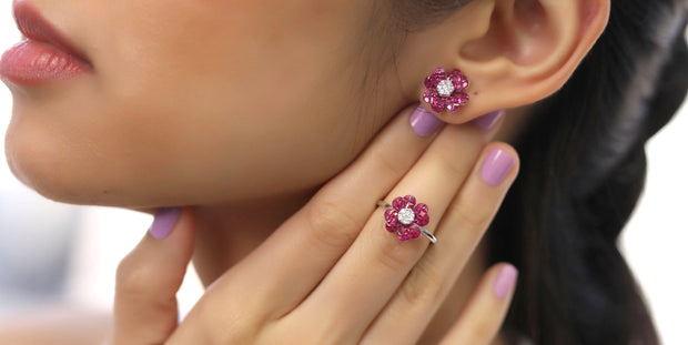 Small Four-Leaf Ruby Invisible Earring Ring Set