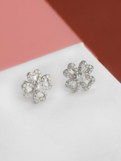 Cho Clover Mini Diamond Baguette Studs