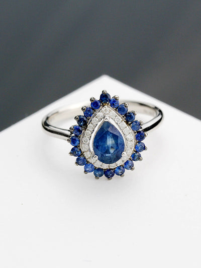 Neptune Drop With Sapphire Round Ring