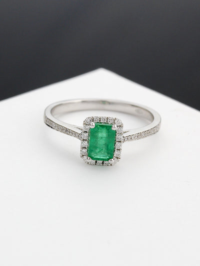 Lufan Emerald Ring