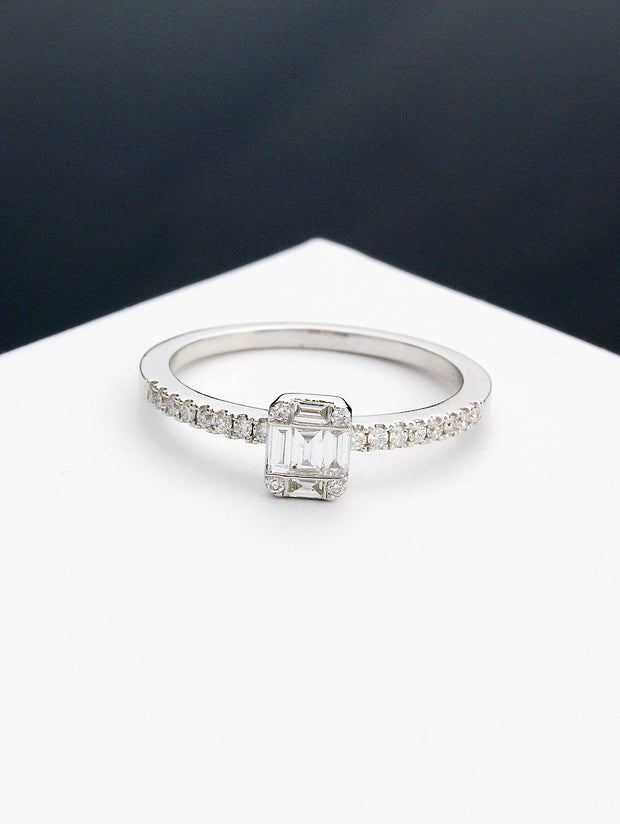 Mai Mini Baguette Diamond Ring