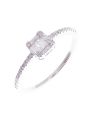 Illusional Center Square Diamond Ring